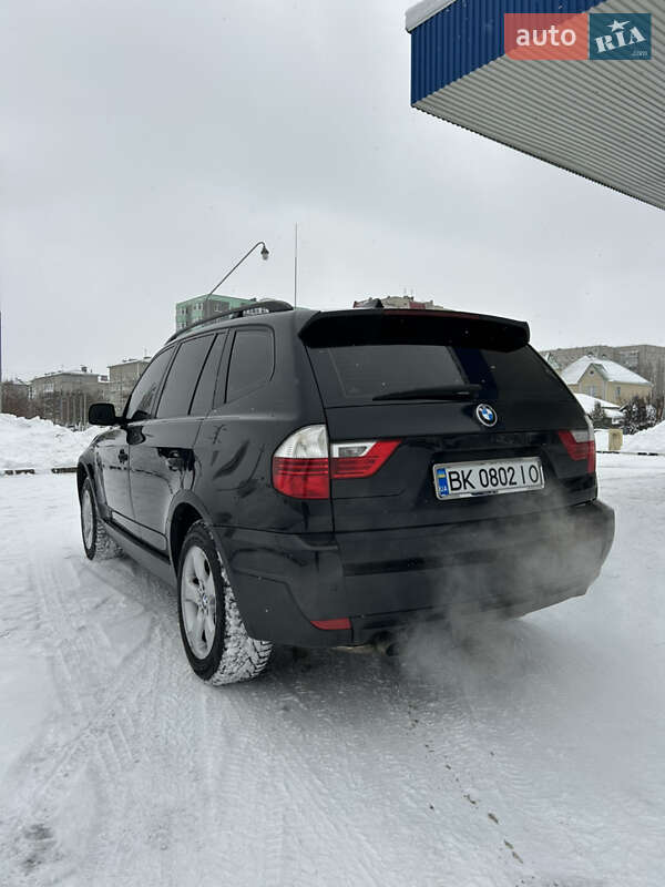 Внедорожник / Кроссовер BMW X3 2008 в Вараше