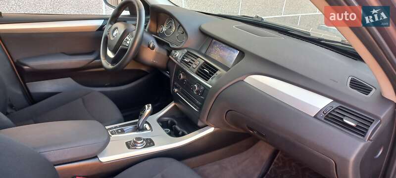 Внедорожник / Кроссовер BMW X3 2012 в Южном