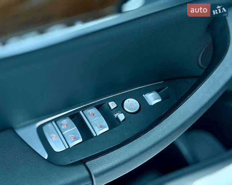 Внедорожник / Кроссовер BMW X3 2019 в Киеве