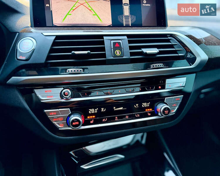 Внедорожник / Кроссовер BMW X3 2019 в Киеве