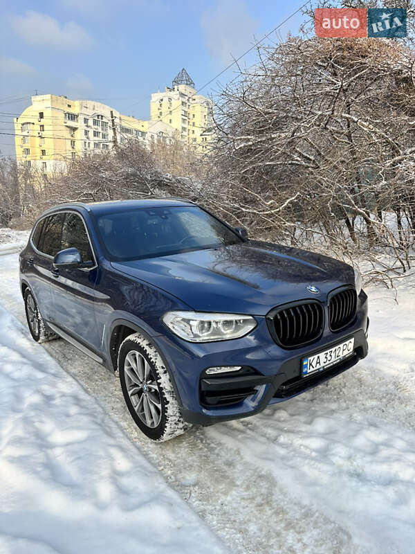 Внедорожник / Кроссовер BMW X3 2018 в Киеве