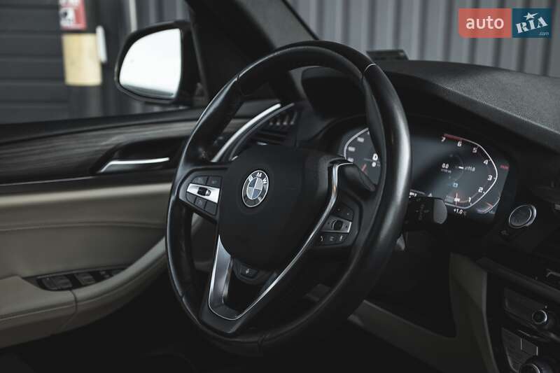 Внедорожник / Кроссовер BMW X3 2019 в Одессе