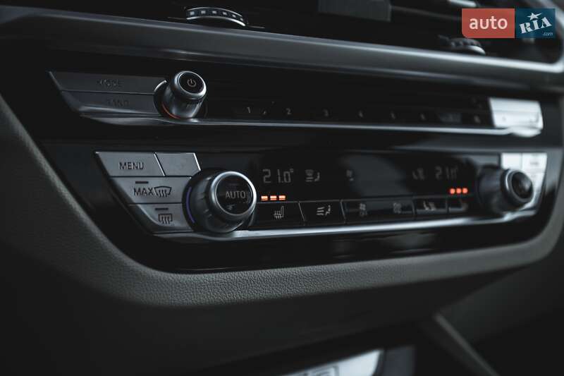 Внедорожник / Кроссовер BMW X3 2019 в Одессе