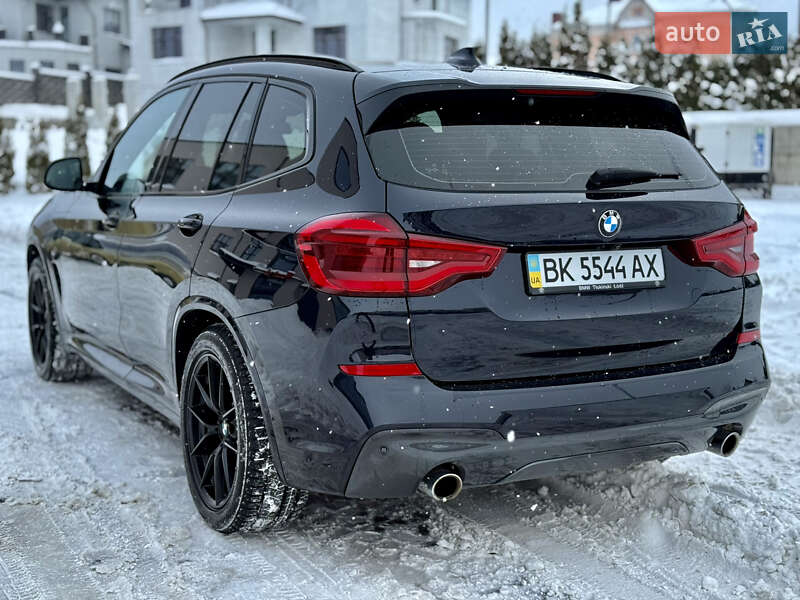 Внедорожник / Кроссовер BMW X3 2021 в Ровно