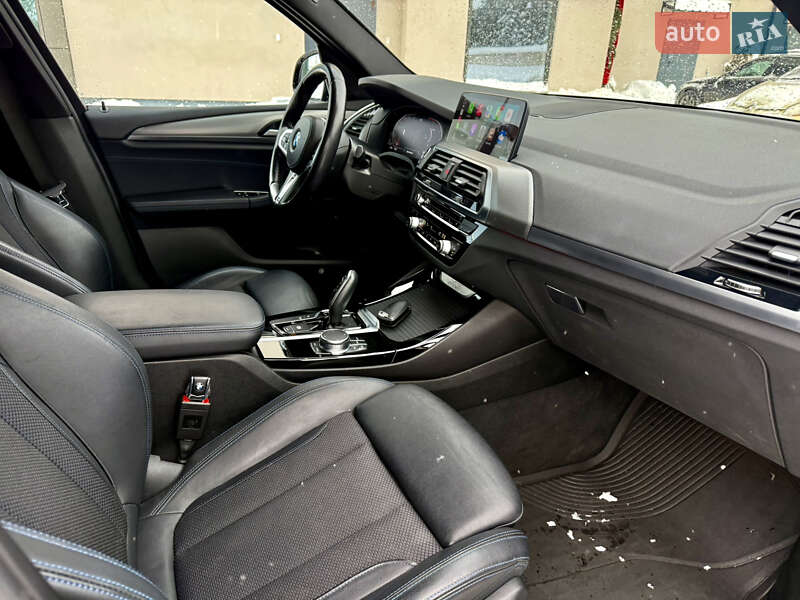 Внедорожник / Кроссовер BMW X3 2021 в Ровно