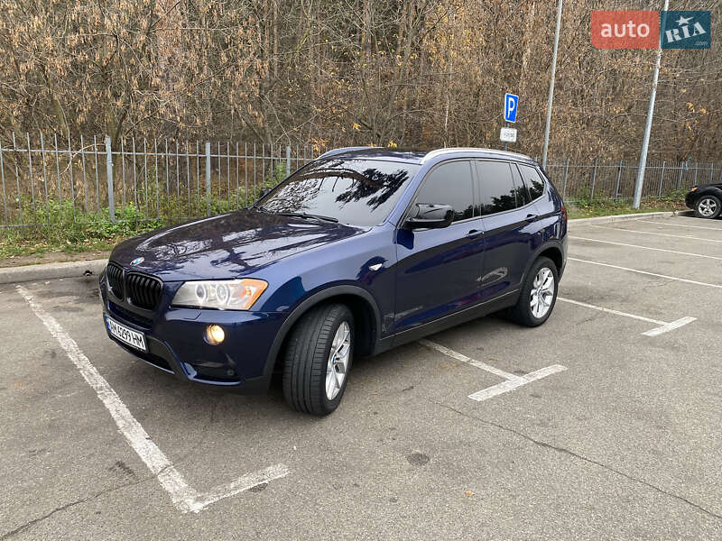BMW X3 2011