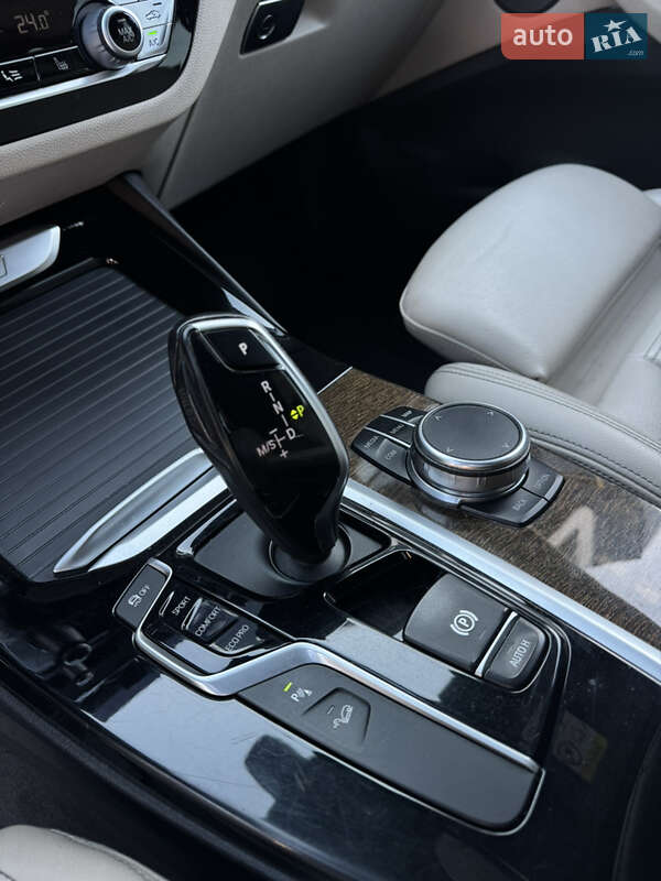 Внедорожник / Кроссовер BMW X3 2018 в Львове