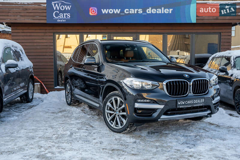 Внедорожник / Кроссовер BMW X3 2019 в Киеве