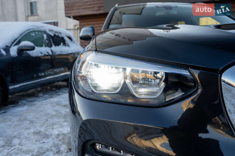 Внедорожник / Кроссовер BMW X3 2019 в Киеве