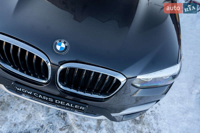 Внедорожник / Кроссовер BMW X3 2019 в Киеве