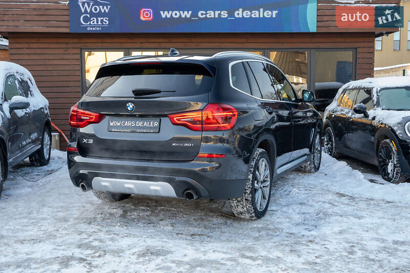 Внедорожник / Кроссовер BMW X3 2019 в Киеве
