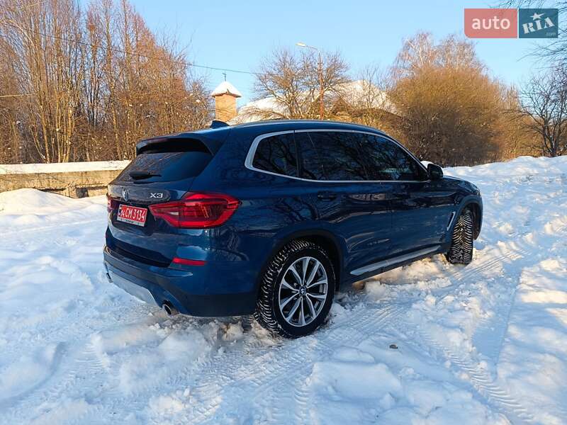 Внедорожник / Кроссовер BMW X3 2018 в Львове