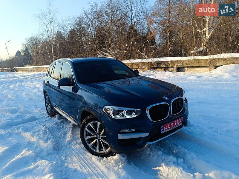 Внедорожник / Кроссовер BMW X3 2018 в Львове