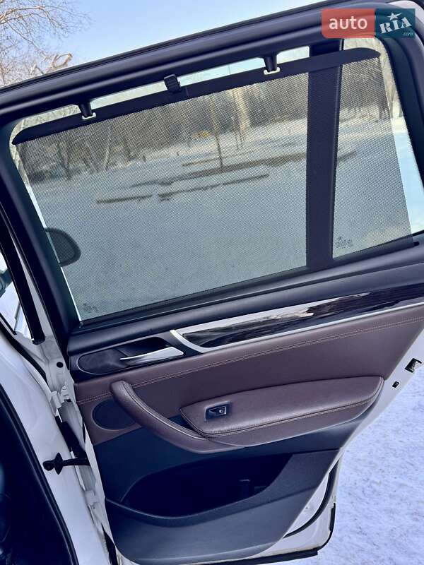 Внедорожник / Кроссовер BMW X3 2015 в Чернигове