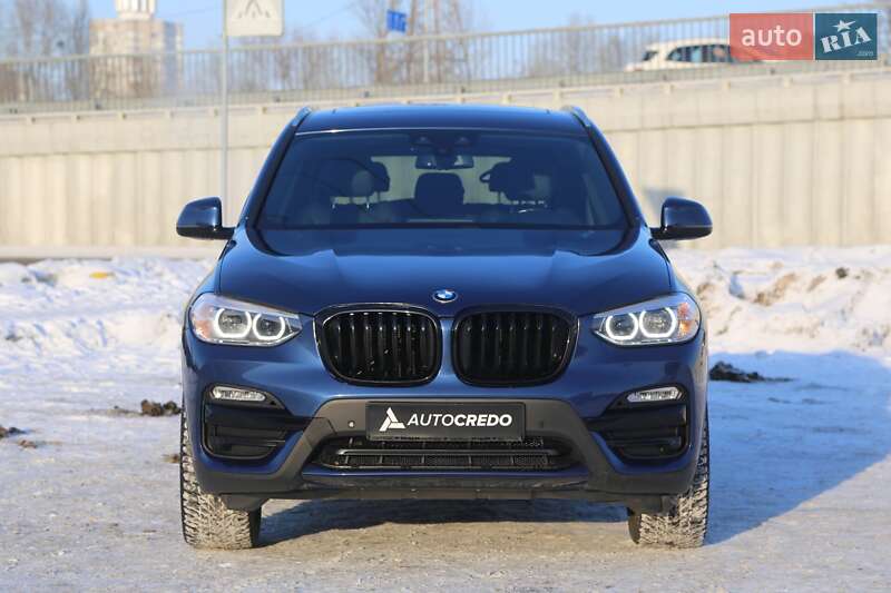 Внедорожник / Кроссовер BMW X3 2018 в Киеве