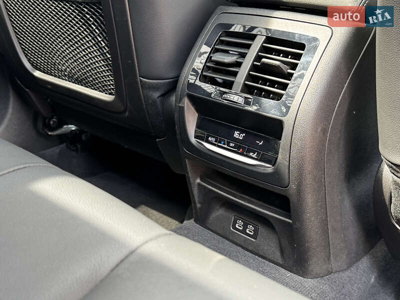 Внедорожник / Кроссовер BMW X3 2022 в Киеве