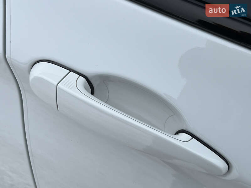 Внедорожник / Кроссовер BMW X3 2015 в Ровно фото 16 Внедорожник / Кроссовер BMW X3 2015 в Ровно