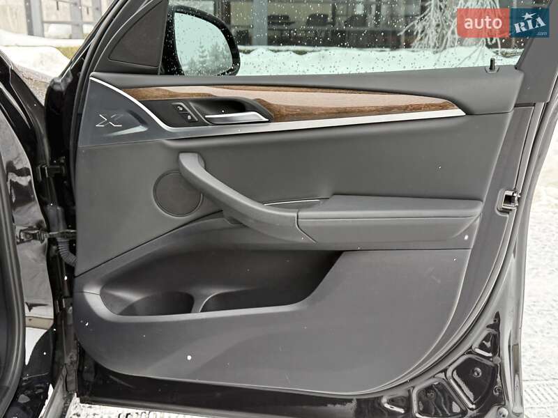 Позашляховик / Кросовер BMW X3 2018 в Львові