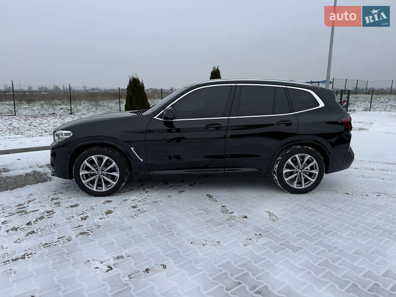 Внедорожник / Кроссовер BMW X3 2019 в Одессе