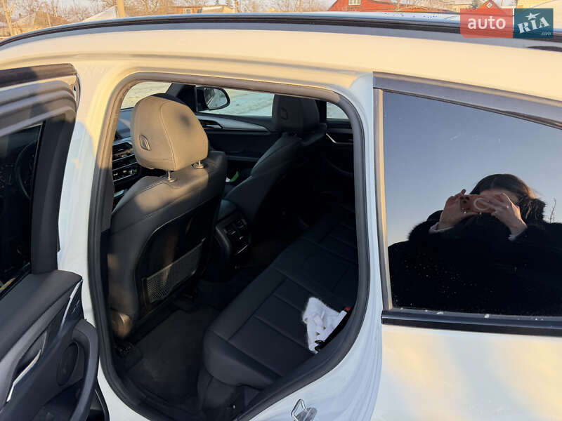 Внедорожник / Кроссовер BMW X3 2018 в Киеве фото 5 Внедорожник / Кроссовер BMW X3 2018 в Киеве