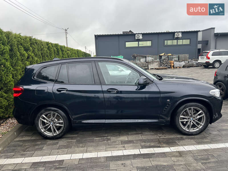 Внедорожник / Кроссовер BMW X3 2021 в Луцке