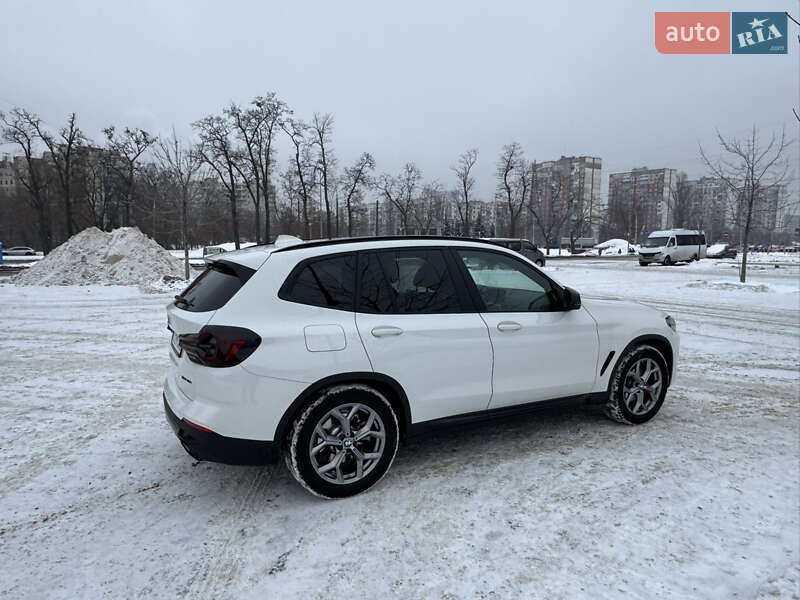 Позашляховик / Кросовер BMW X3 2024 в Києві