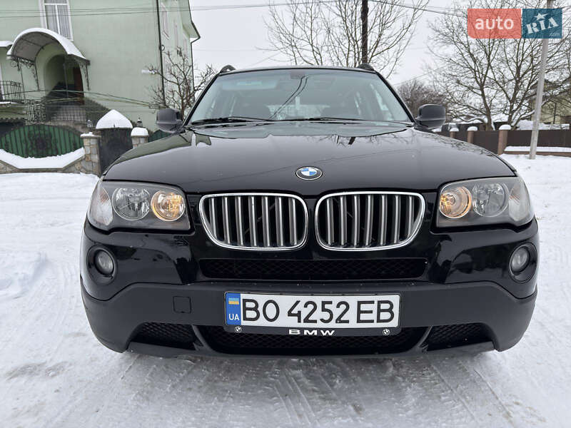 Внедорожник / Кроссовер BMW X3 2010 в Ивано-Франковске