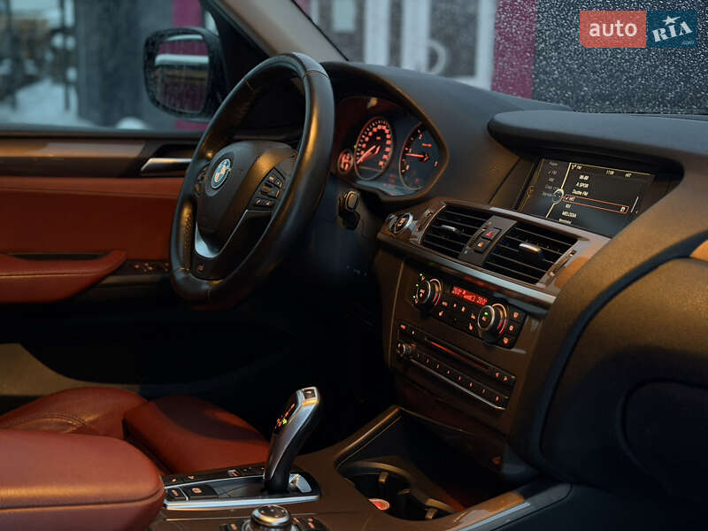 Внедорожник / Кроссовер BMW X3 2011 в Львове