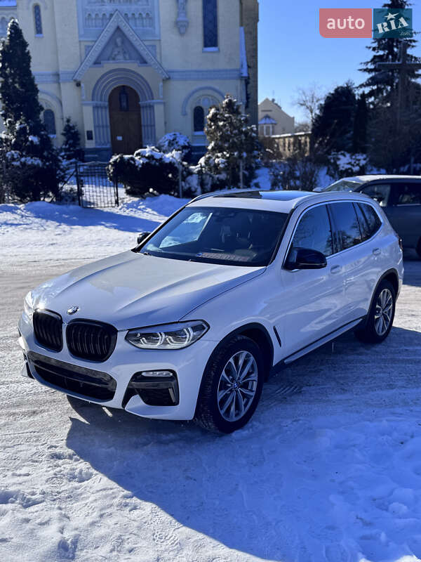 Внедорожник / Кроссовер BMW X3 2018 в Киеве