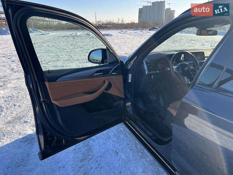 Внедорожник / Кроссовер BMW X3 2018 в Киеве