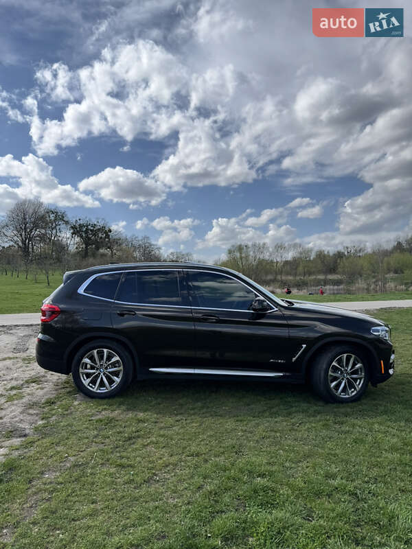 Позашляховик / Кросовер BMW X3 2017 в Львові фото 5 Позашляховик / Кросовер BMW X3 2017 в Львові