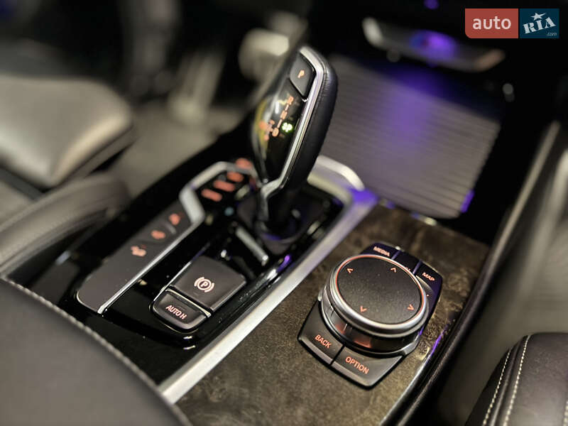 Внедорожник / Кроссовер BMW X3 2019 в Одессе