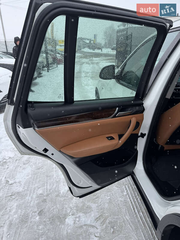 Позашляховик / Кросовер BMW X3 2016 в Івано-Франківську