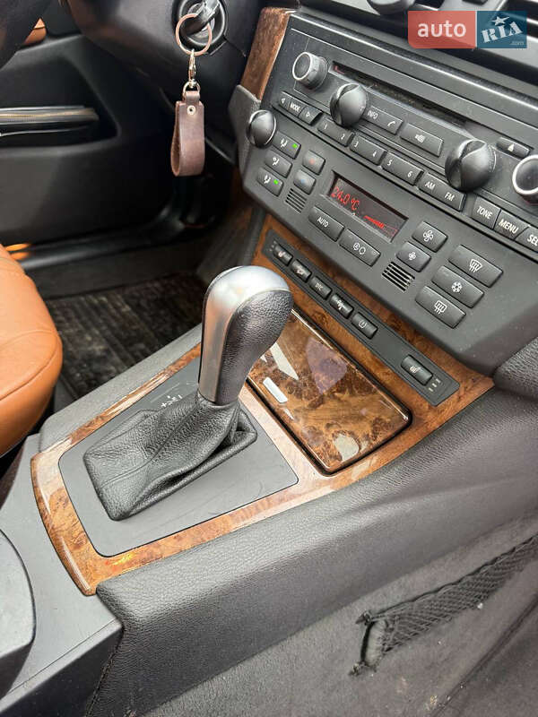 Внедорожник / Кроссовер BMW X3 2010 в Луцке