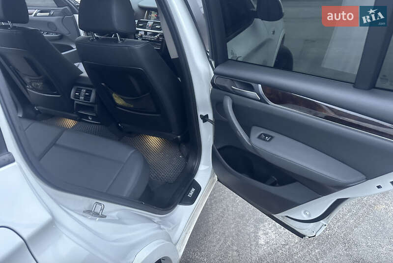 Внедорожник / Кроссовер BMW X3 2015 в Львове