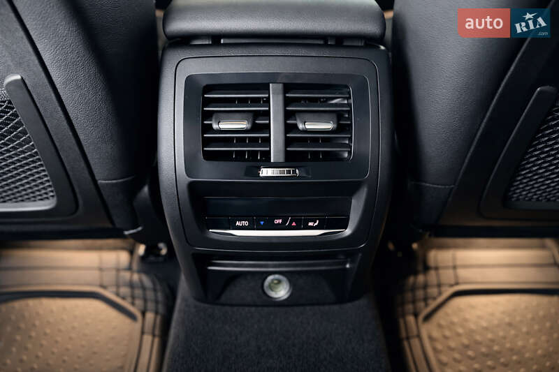 Внедорожник / Кроссовер BMW X3 2019 в Днепре фото 17 Внедорожник / Кроссовер BMW X3 2019 в Днепре