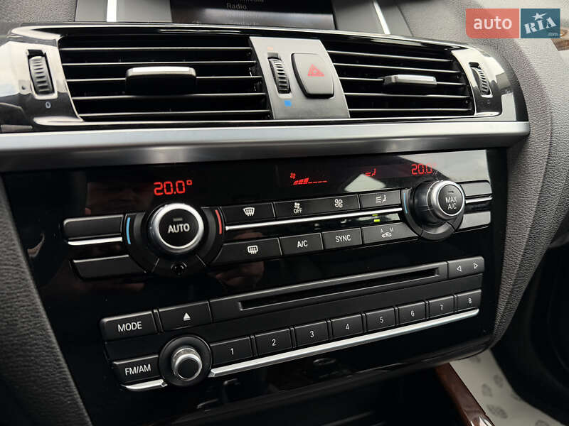 Внедорожник / Кроссовер BMW X3 2015 в Дрогобыче