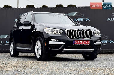 Внедорожник / Кроссовер BMW X3 2019 в Самборе