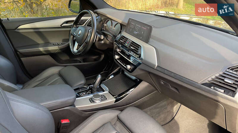 Позашляховик / Кросовер BMW X3 2018 в Львові