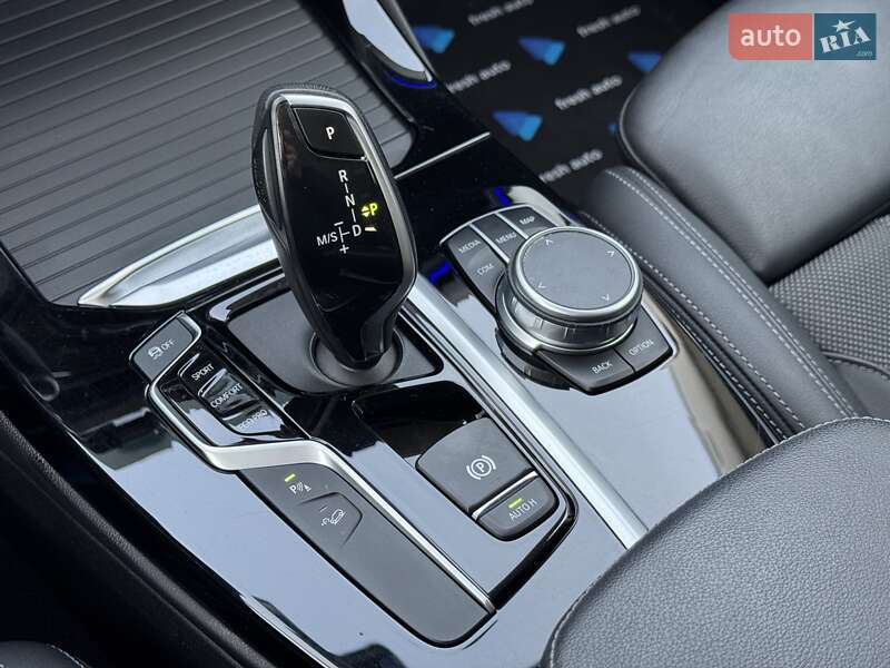 Внедорожник / Кроссовер BMW X3 2021 в Ровно