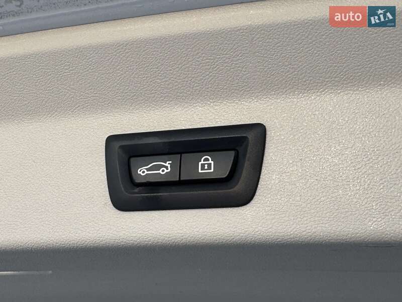 Внедорожник / Кроссовер BMW X3 2021 в Ровно