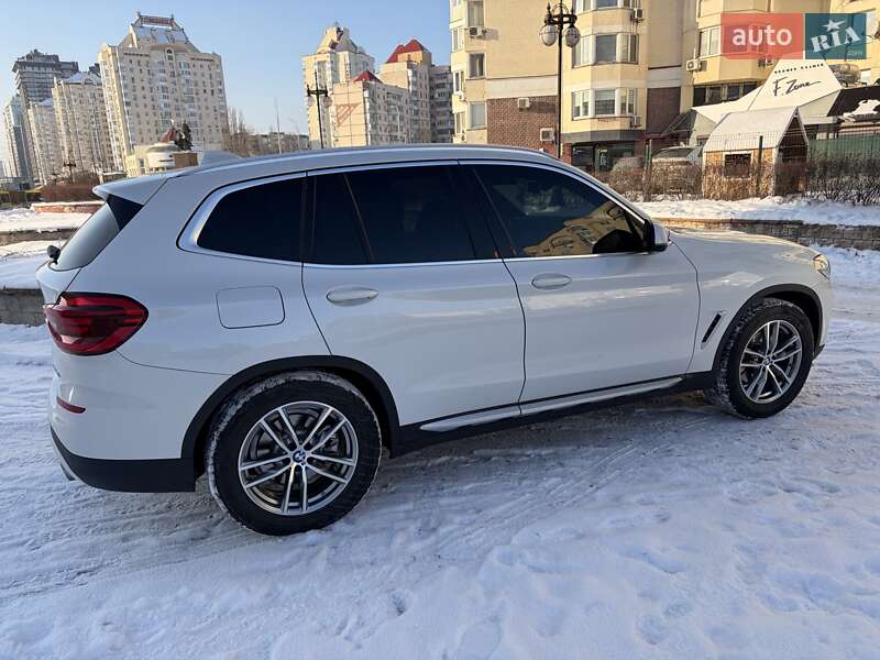Позашляховик / Кросовер BMW X3 2020 в Києві
