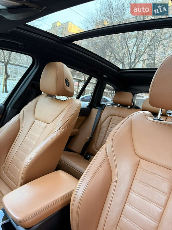 Внедорожник / Кроссовер BMW X3 2018 в Днепре фото 16 Внедорожник / Кроссовер BMW X3 2018 в Днепре