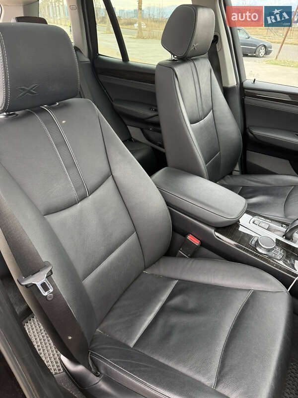 Внедорожник / Кроссовер BMW X3 2016 в Днепре