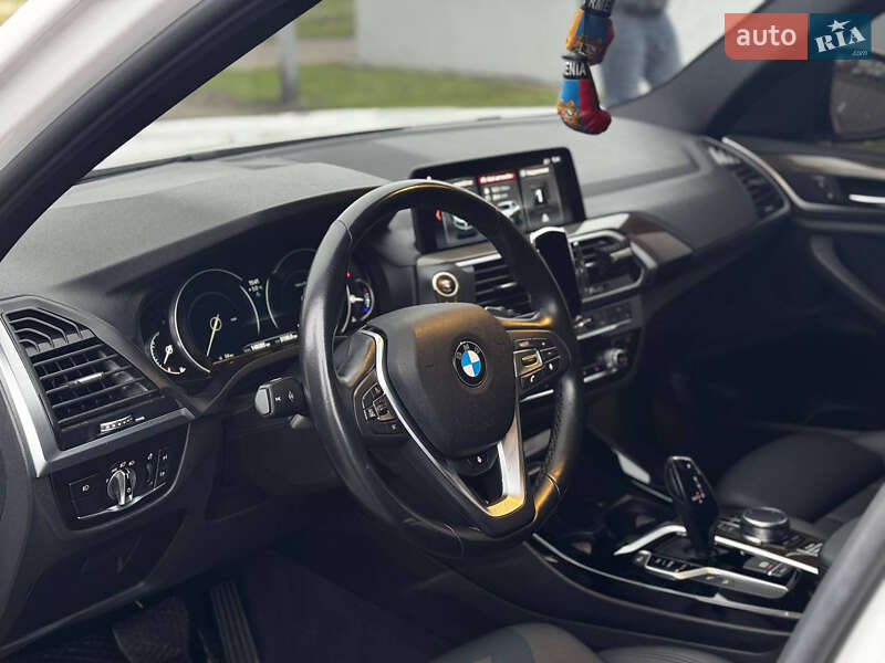 Позашляховик / Кросовер BMW X3 2018 в Черкасах