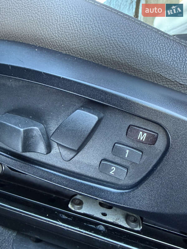 Позашляховик / Кросовер BMW X3 2013 в Києві фото 12 Позашляховик / Кросовер BMW X3 2013 в Києві