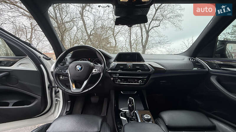 Внедорожник / Кроссовер BMW X3 2018 в Одессе