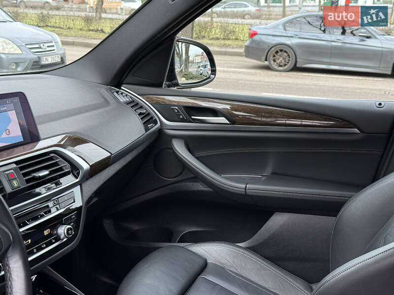 Позашляховик / Кросовер BMW X3 2018 в Миколаєві