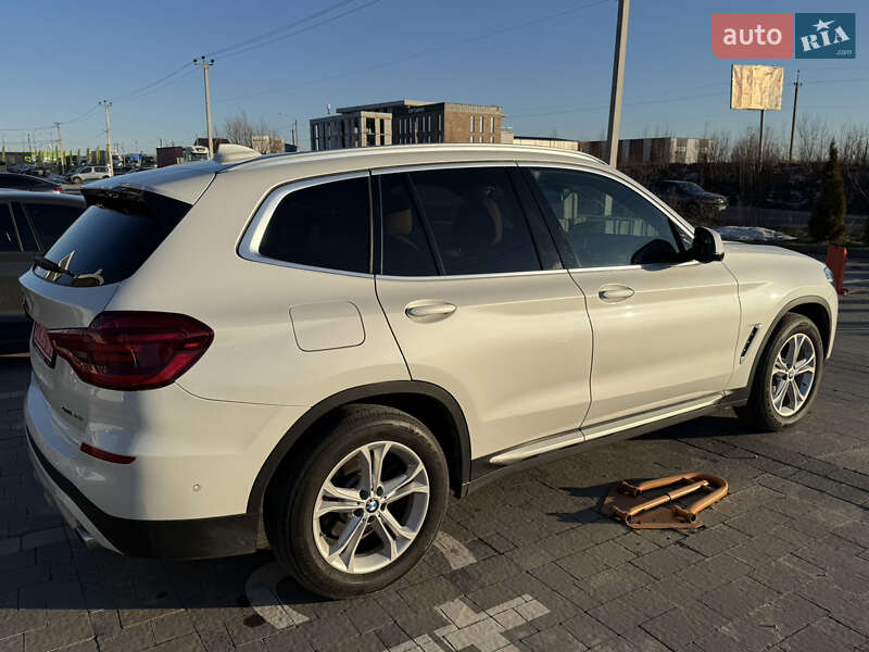 Внедорожник / Кроссовер BMW X3 2020 в Львове
