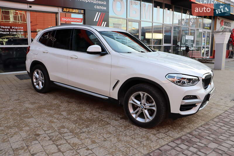 Внедорожник / Кроссовер BMW X3 2019 в Львове